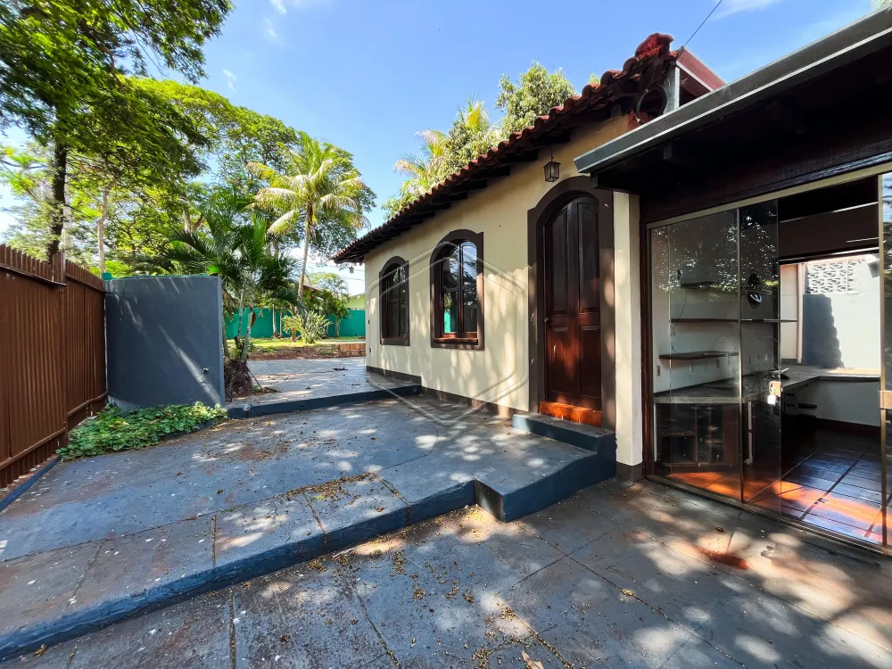 Alugar Casa Residencial / Padr&atilde;o em Dourados R$ 3.500,00 - Foto 2