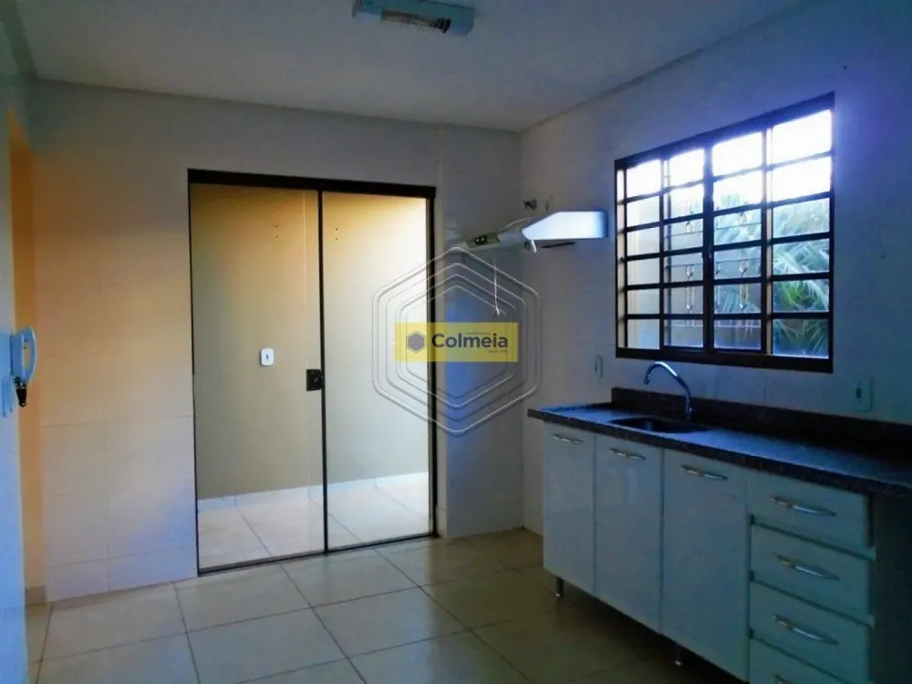 Alugar Casa Residencial / Sobrado em Condom&iacute;nio em Dourados R$ 2.000,00 - Foto 6