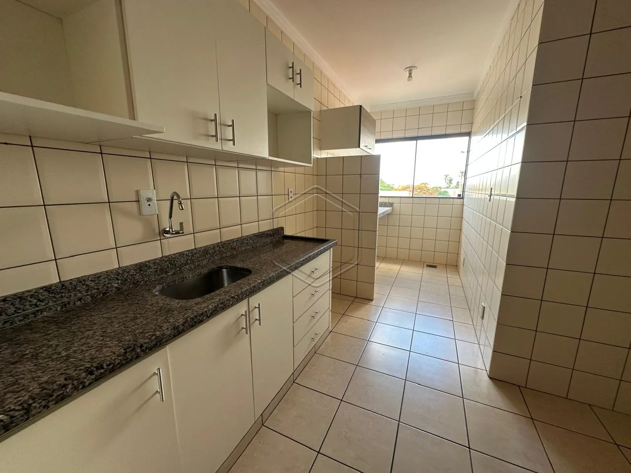 Alugar Apartamento / Padr&atilde;o em Condom&iacute;nio em Dourados R$ 1.500,00 - Foto 5