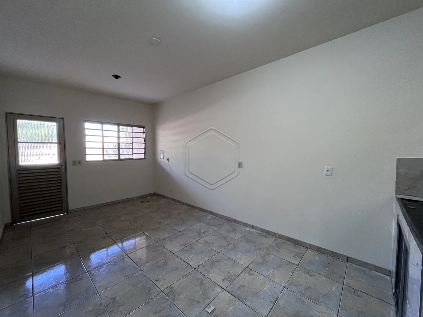 Alugar Casa Residencial / Padr&atilde;o em Dourados R$ 1.300,00 - Foto 9
