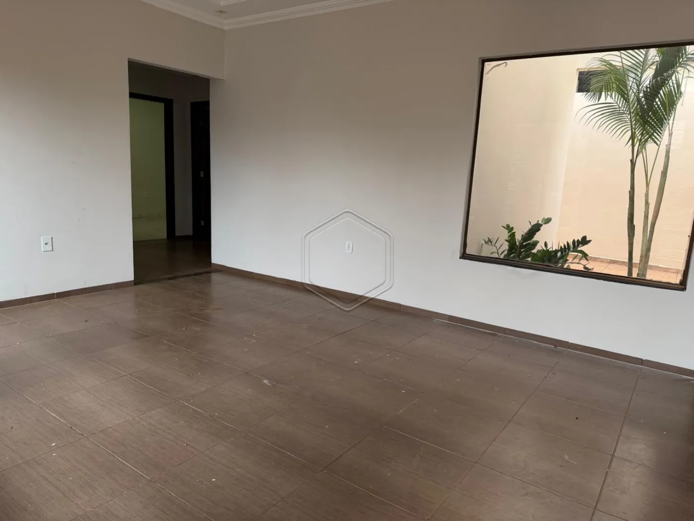 Alugar Casa Residencial / Padr&atilde;o em Dourados R$ 3.200,00 - Foto 2