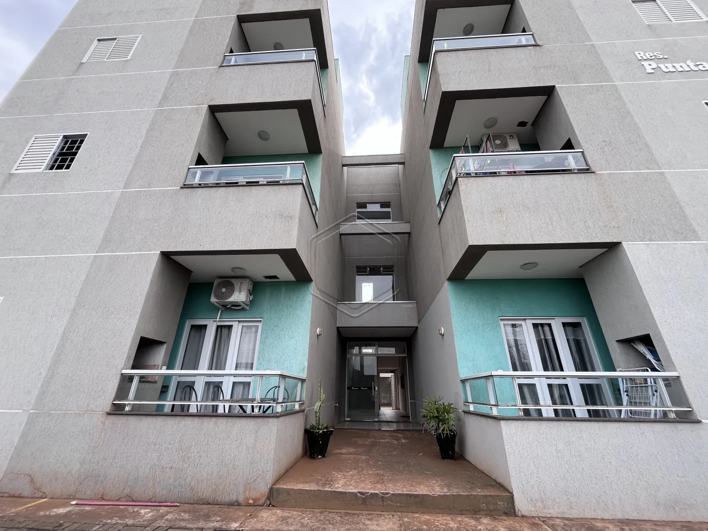 Apartamento no Jardim Hilda, foto 2 de 13
