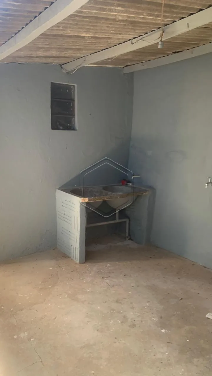 Alugar Casa Residencial / Padr&atilde;o em Dourados R$ 1.300,00 - Foto 12