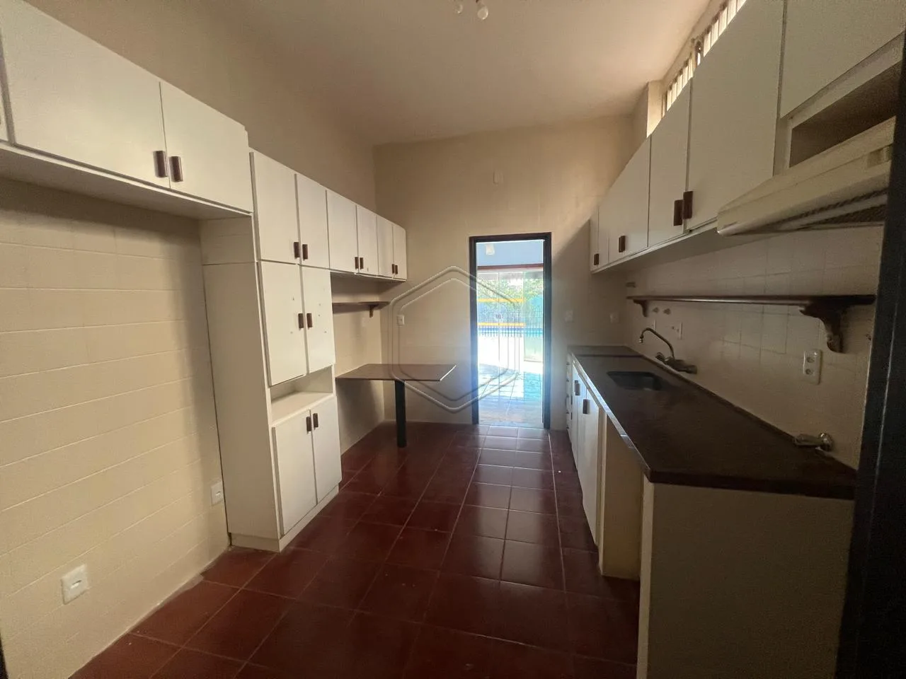 Alugar Casa Residencial / Padr&atilde;o em Dourados R$ 4.000,00 - Foto 7