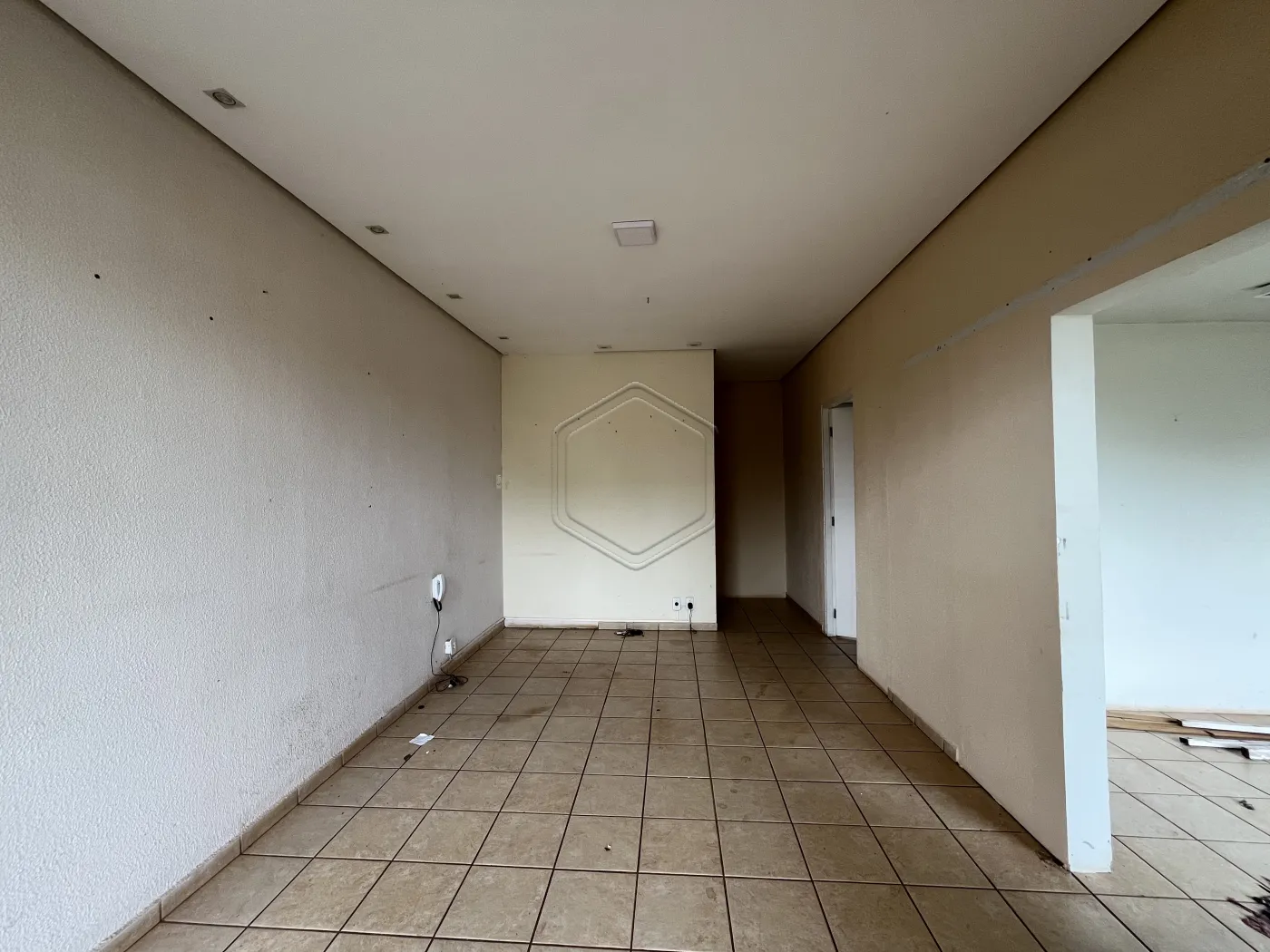 Alugar Comercial / Sal&atilde;o em Dourados R$ 2.700,00 - Foto 5