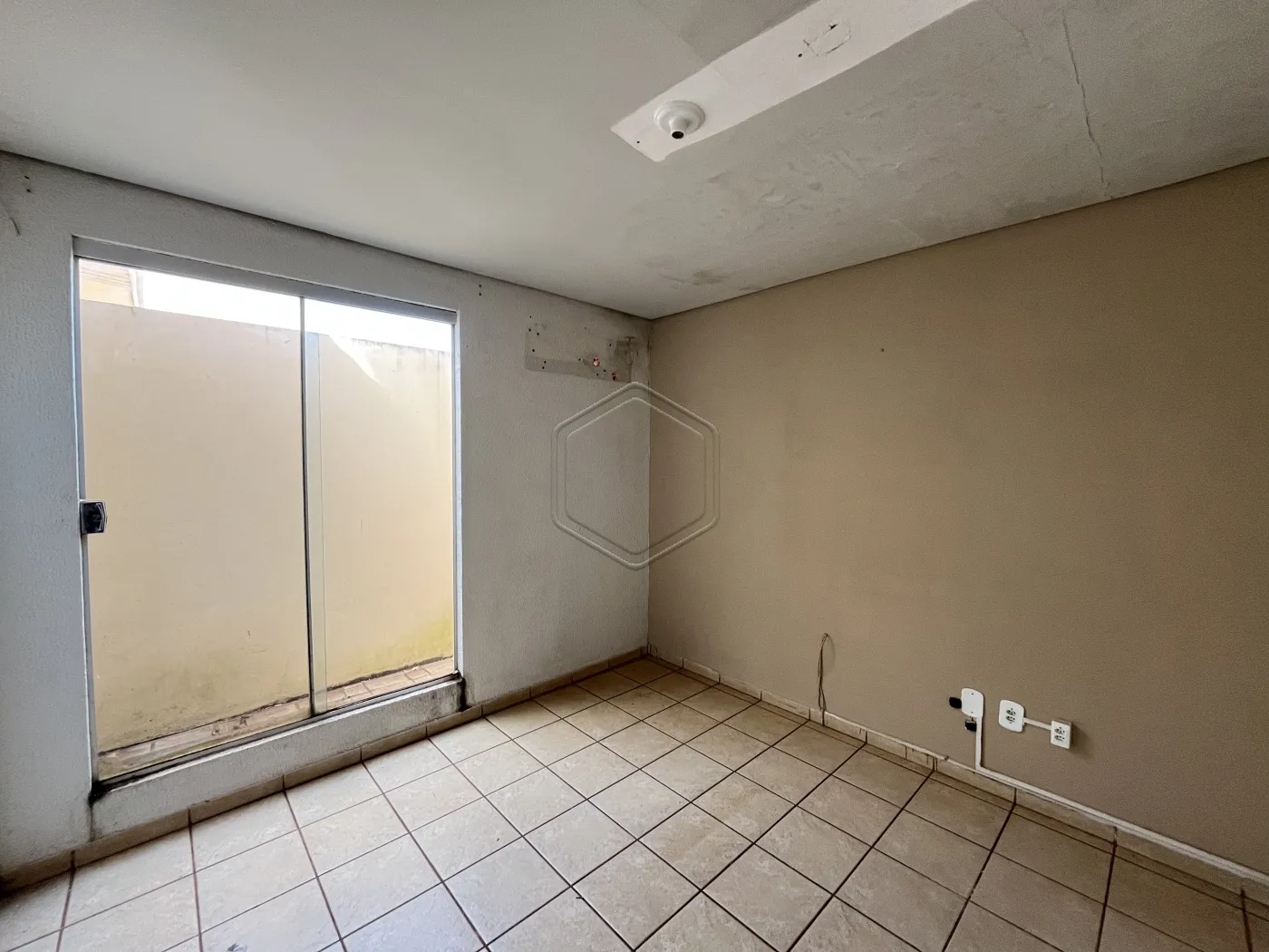 Alugar Comercial / Sal&atilde;o em Dourados R$ 2.700,00 - Foto 6