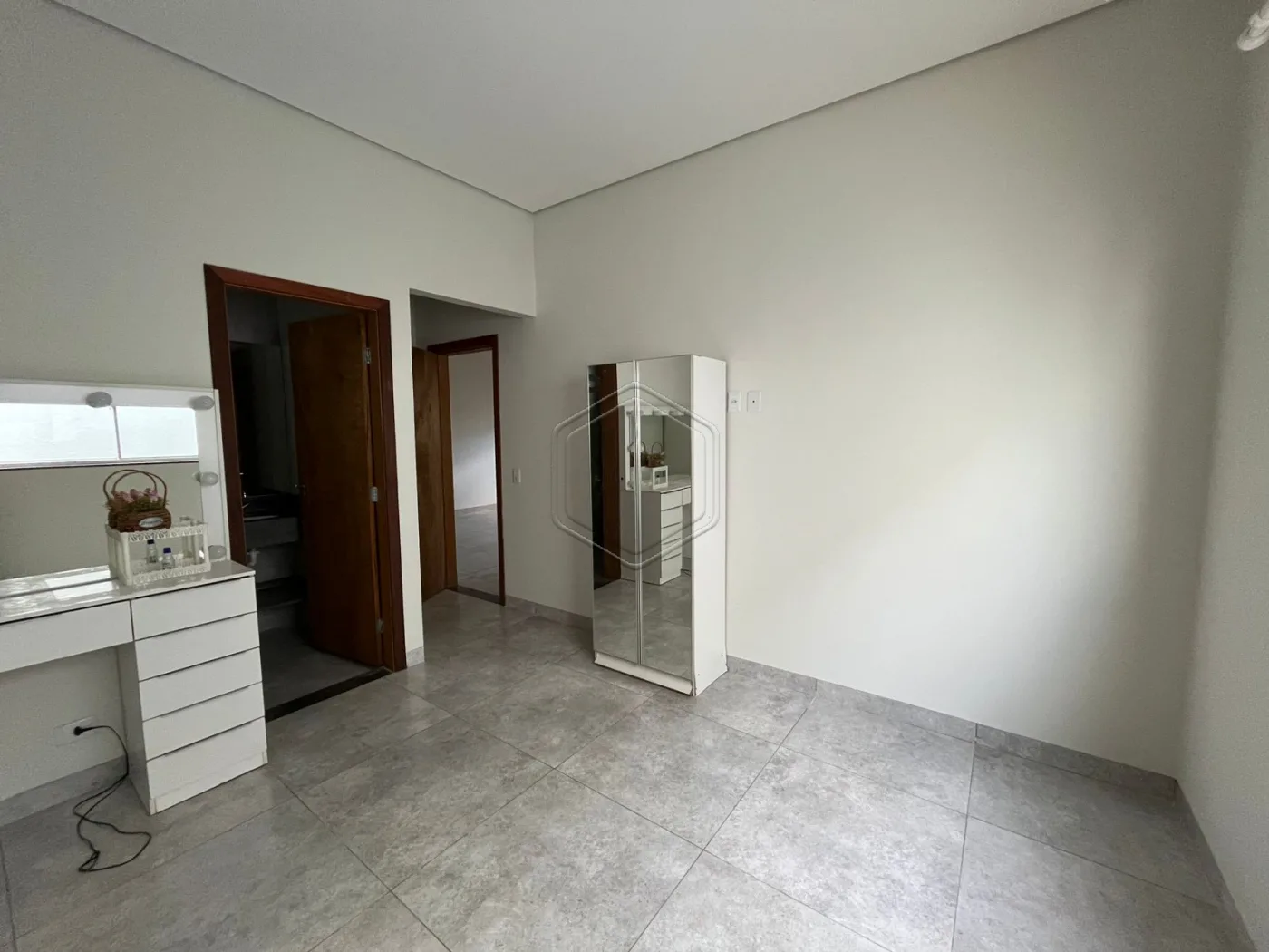 Alugar Casa Residencial / Padr&atilde;o em Dourados R$ 2.300,00 - Foto 5