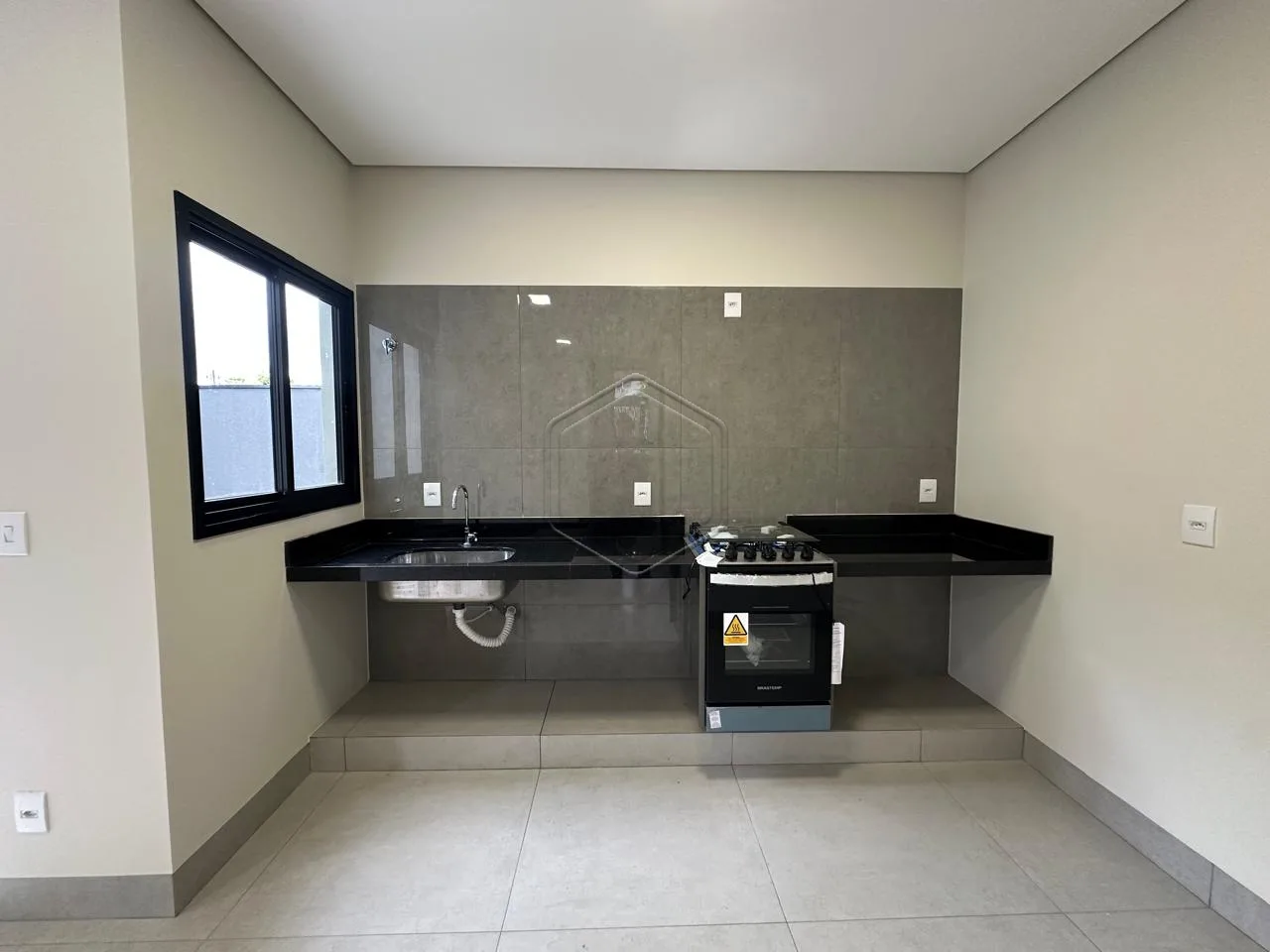 Alugar Casa Residencial / Sobrado em Dourados R$ 3.750,00 - Foto 8