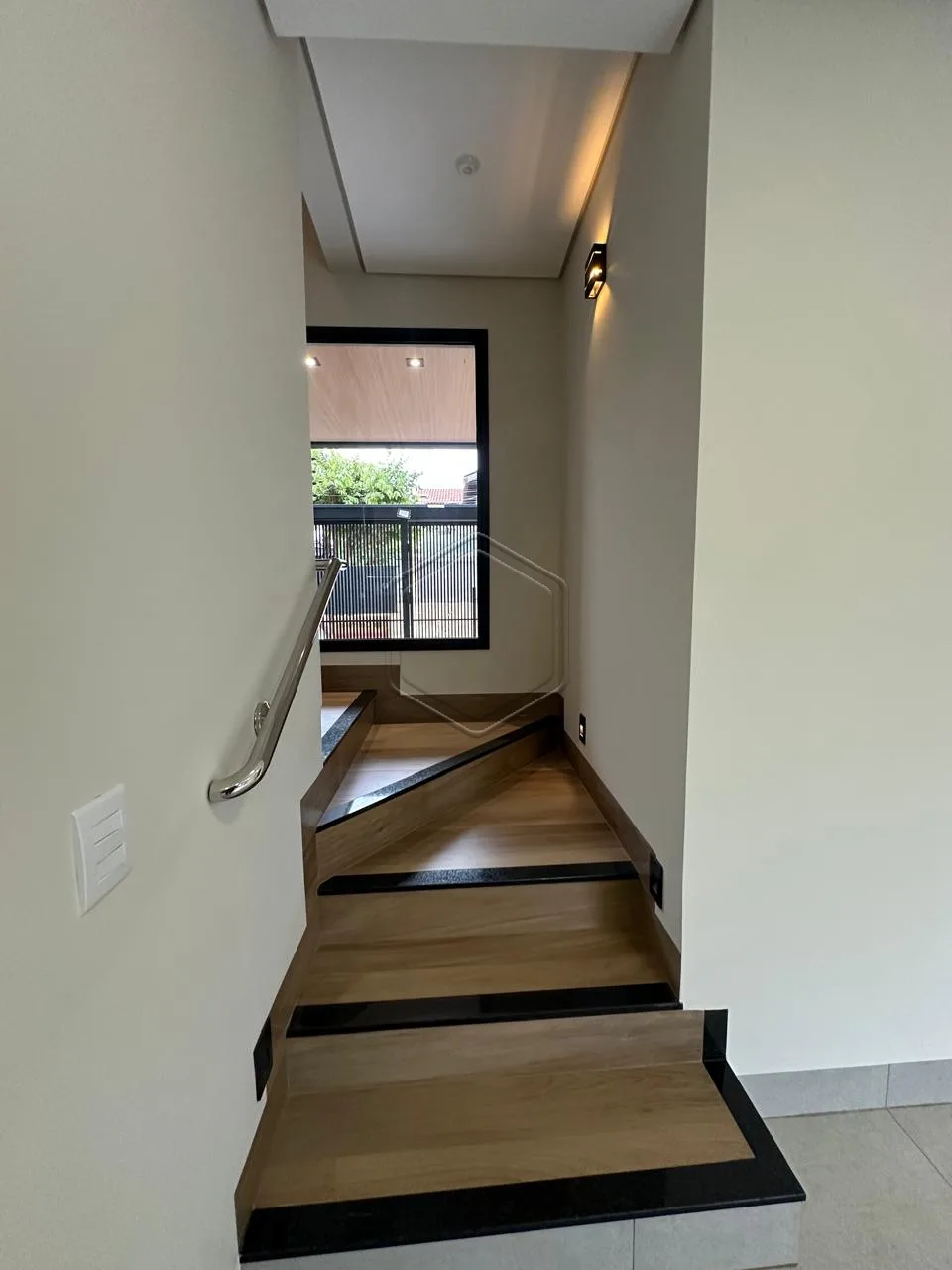 Alugar Casa Residencial / Sobrado em Dourados R$ 3.750,00 - Foto 10