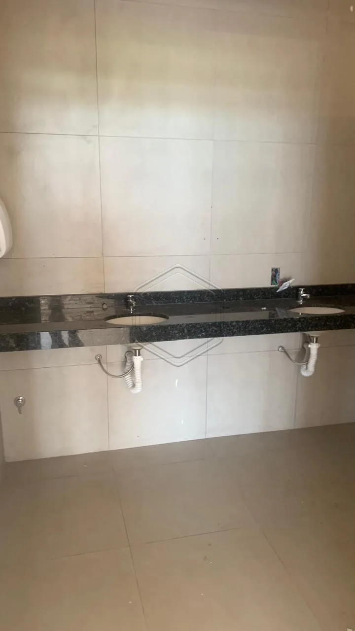 Alugar Comercial / Sal&atilde;o em Dourados R$ 15.500,00 - Foto 14