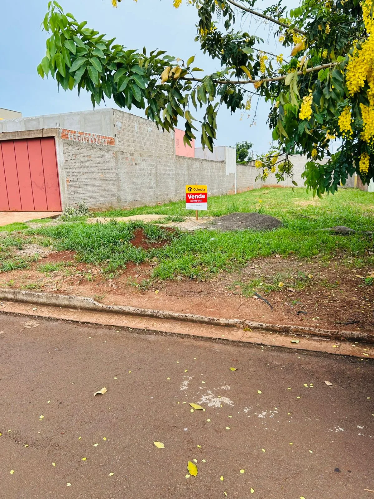Comprar Terreno / Padr&atilde;o em Dourados R$ 280.000,00 - Foto 2