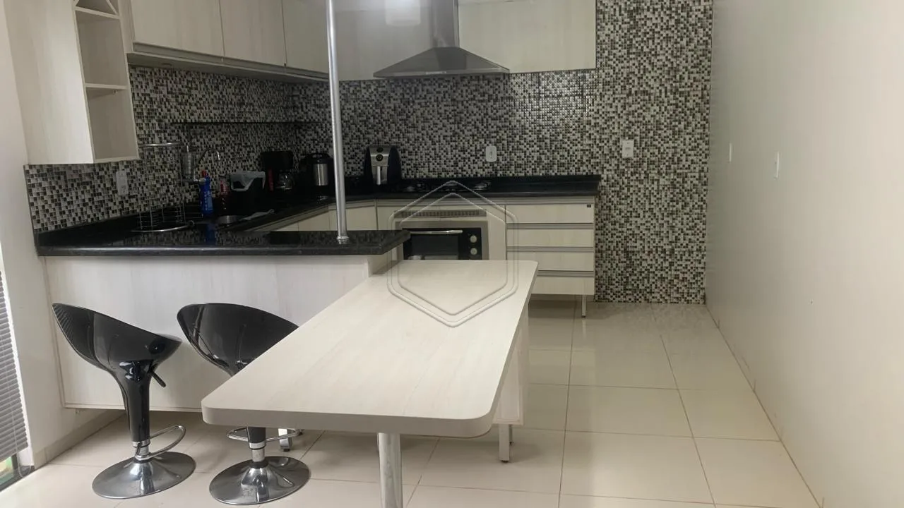 Alugar Casa Residencial / Condom&iacute;nio em Dourados R$ 2.000,00 - Foto 28