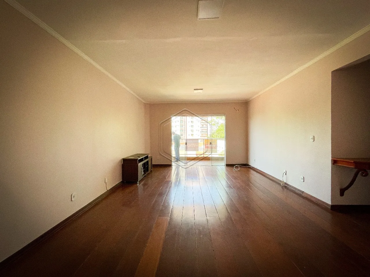 Alugar Apartamento / Padr&atilde;o em Condom&iacute;nio em Dourados R$ 2.200,00 - Foto 6