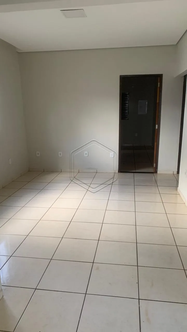 Alugar Casa Residencial / Padr&atilde;o em Dourados R$ 2.700,00 - Foto 4