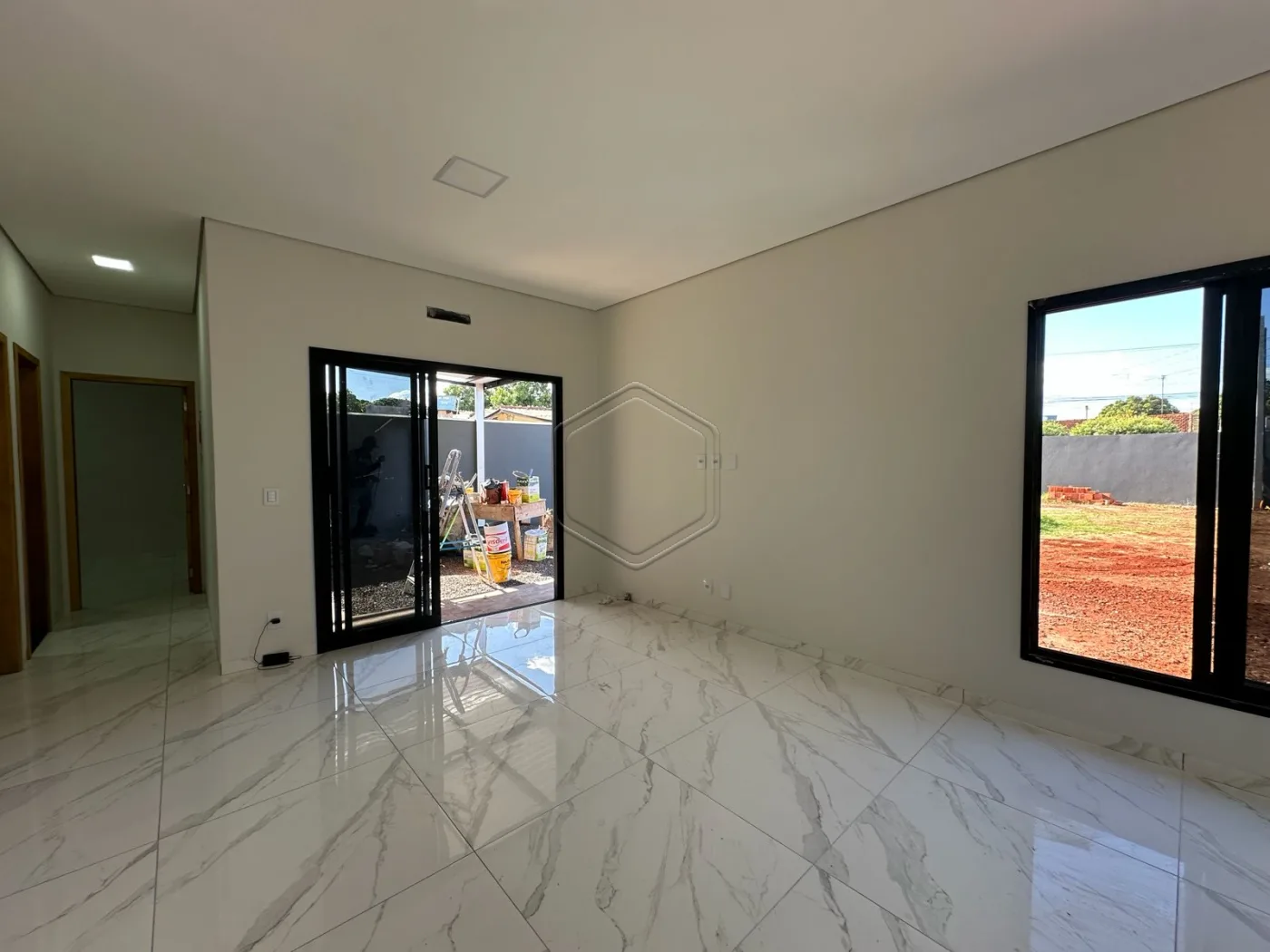 Alugar Casa Residencial / Padr&atilde;o em Dourados R$ 1.900,00 - Foto 3