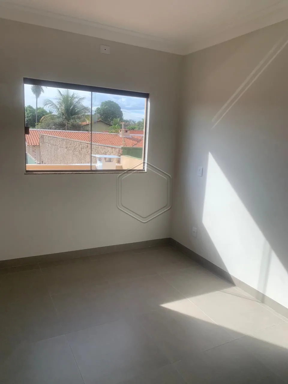 Alugar Casa Residencial / Sobrado em Dourados R$ 2.200,00 - Foto 9