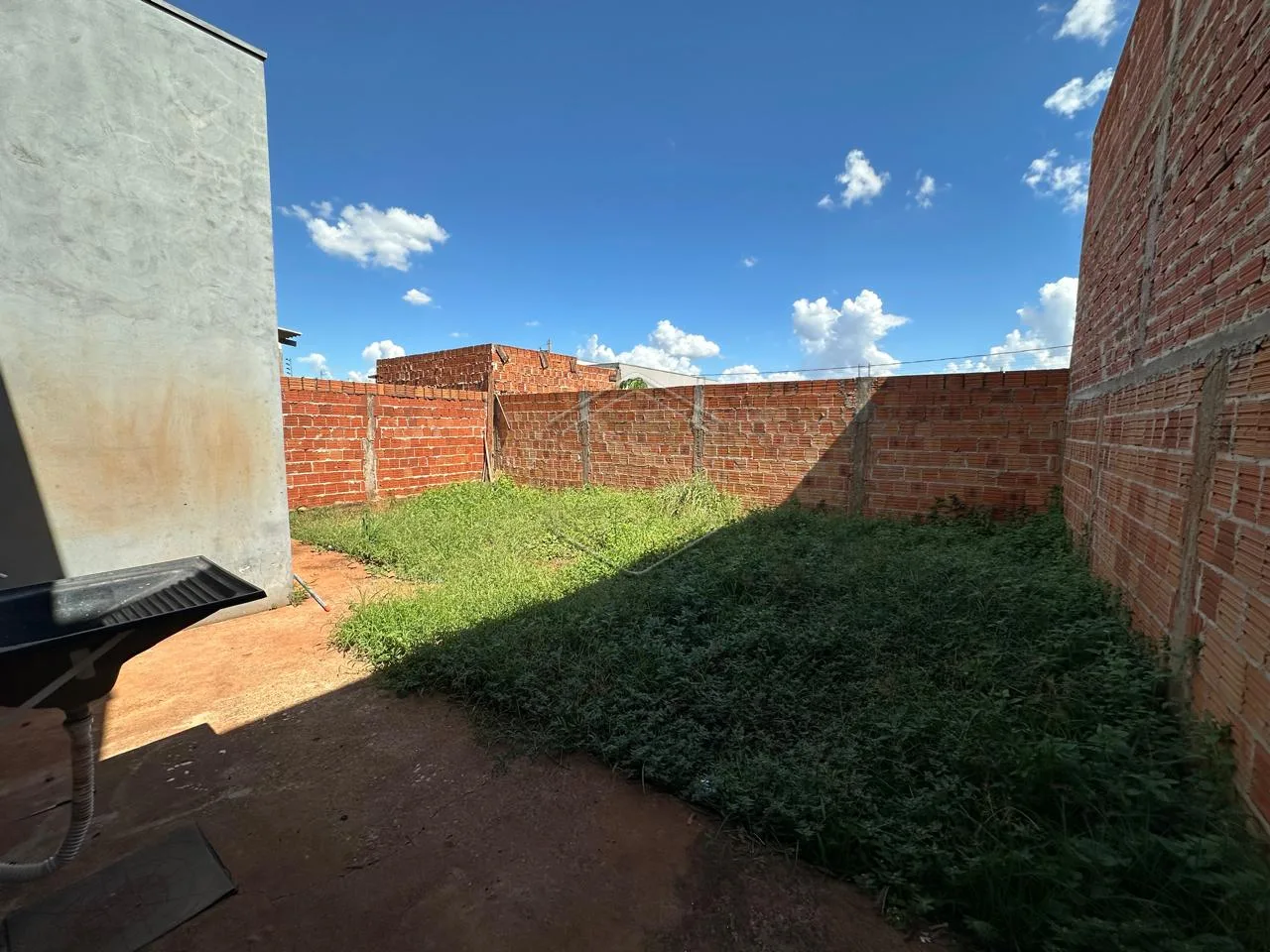 Alugar Casa Residencial / Padr&atilde;o em Dourados R$ 1.500,00 - Foto 8