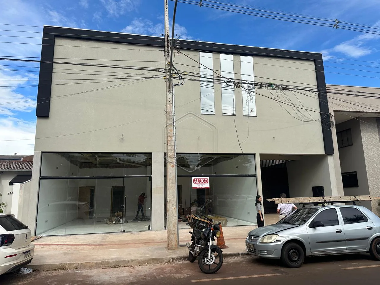 Alugar Comercial / Sal&atilde;o em Dourados R$ 3.000,00 - Foto 1