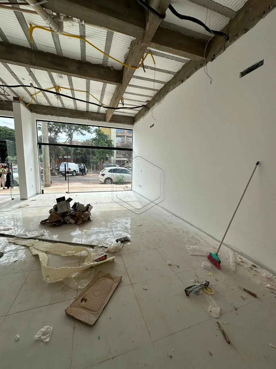 Alugar Comercial / Sal&atilde;o em Dourados R$ 3.000,00 - Foto 4