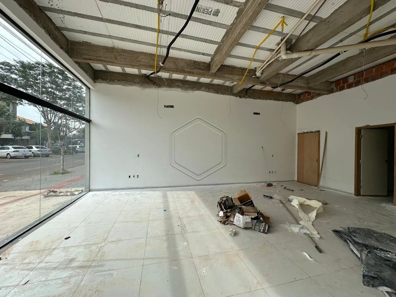 Alugar Comercial / Sal&atilde;o em Dourados R$ 3.000,00 - Foto 2