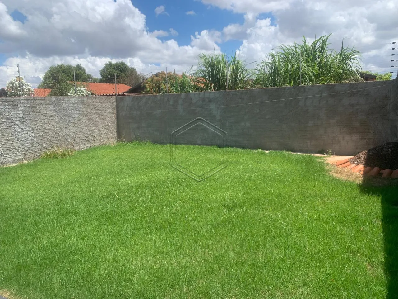 Alugar Casa Residencial / Padr&atilde;o em Dourados R$ 1.250,00 - Foto 10