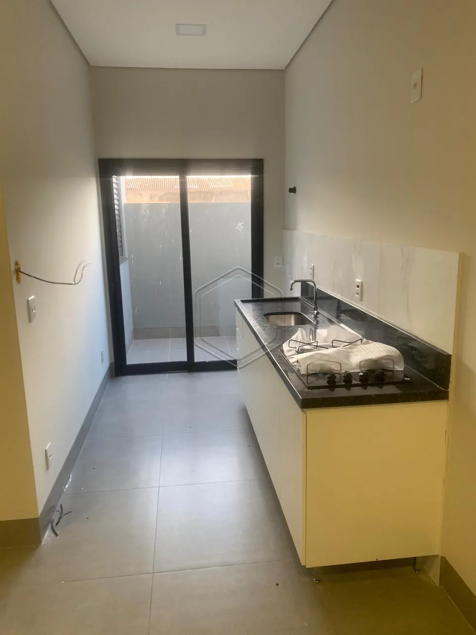 Alugar Apartamento / Padr&atilde;o em Dourados R$ 1.650,00 - Foto 2