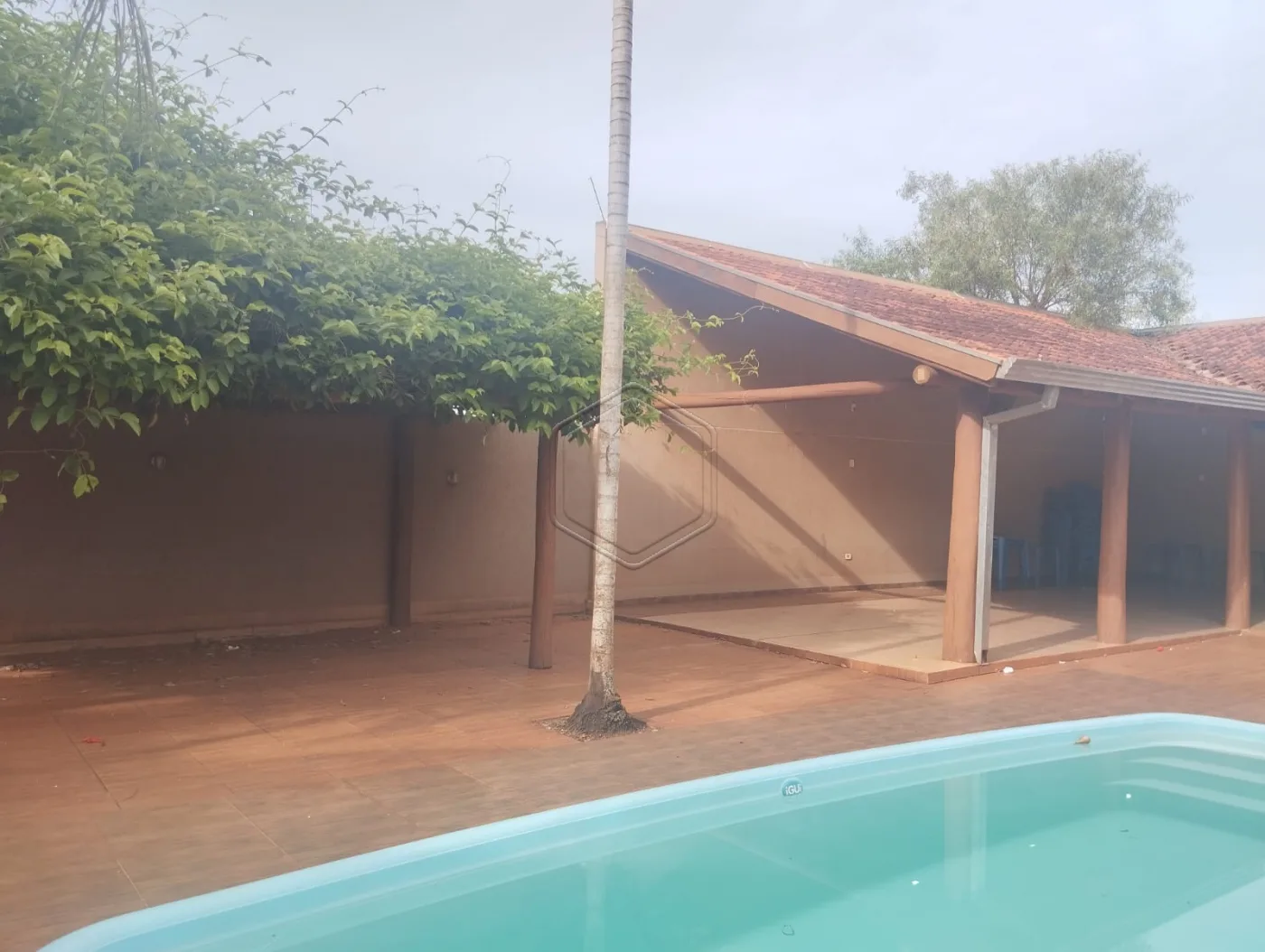 Comprar Casa Residencial / Padr&atilde;o em Dourados R$ 400.000,00 - Foto 5