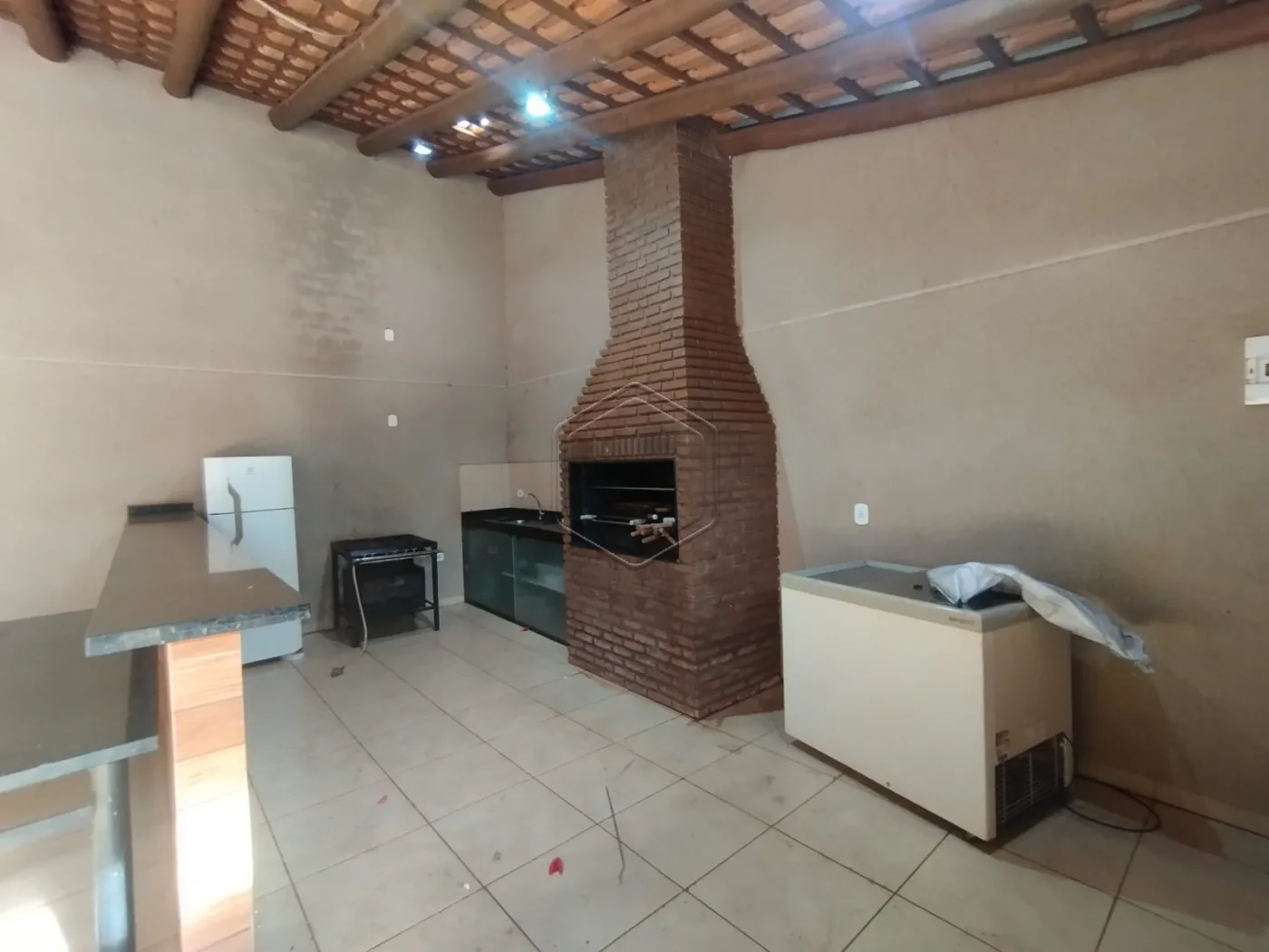 Comprar Casa Residencial / Padr&atilde;o em Dourados R$ 400.000,00 - Foto 9