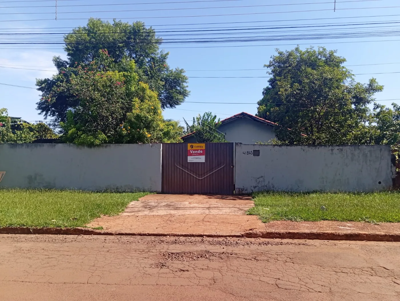 Comprar Casa Residencial / Padr&atilde;o em Dourados R$ 270.000,00 - Foto 1