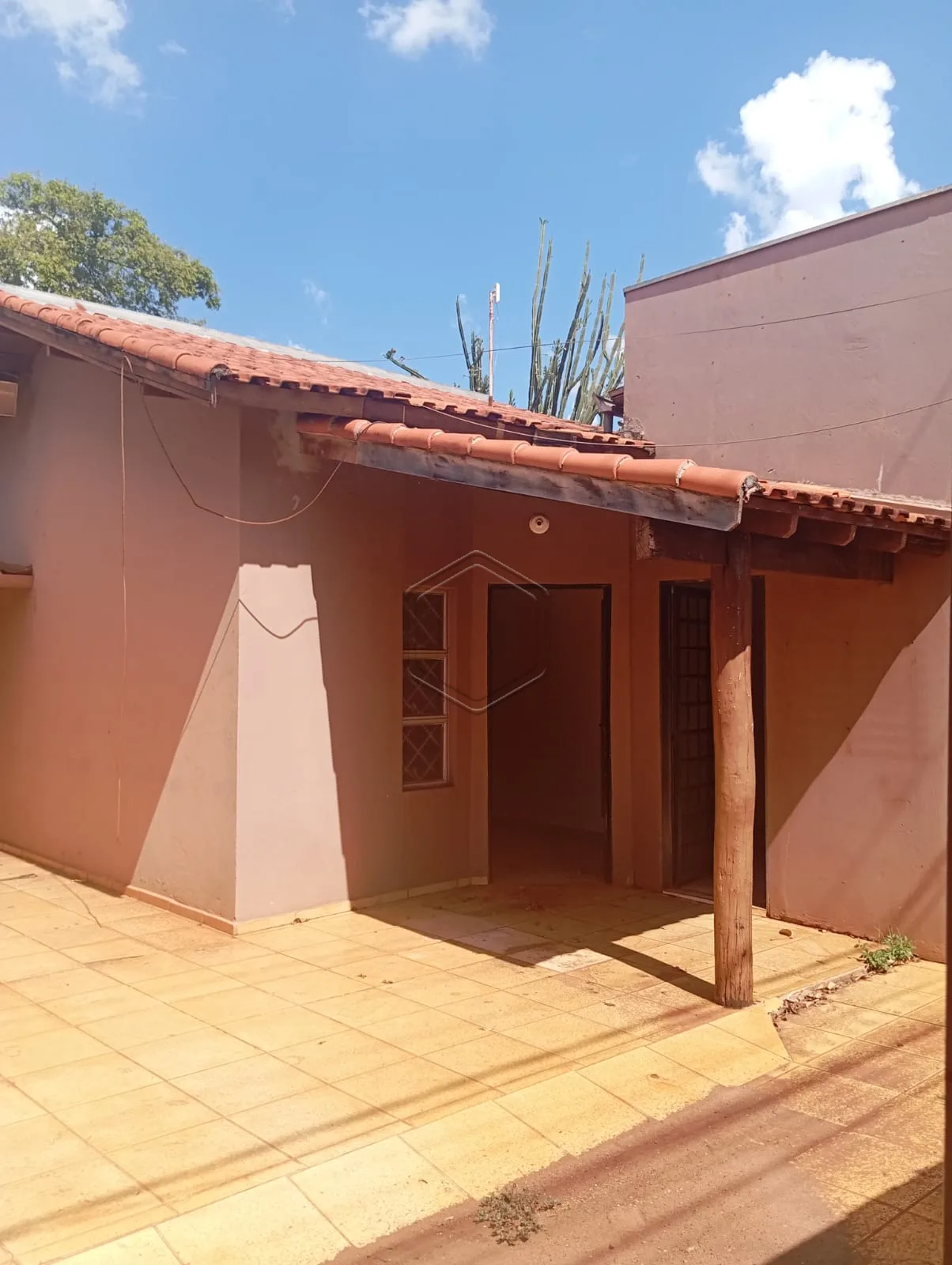 Comprar Casa Residencial / Padr&atilde;o em Dourados R$ 390.000,00 - Foto 13