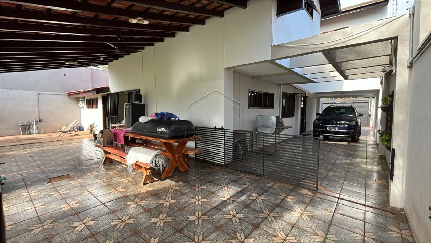Comprar Casa Residencial / Padr&atilde;o em Dourados R$ 1.155.000,00 - Foto 2