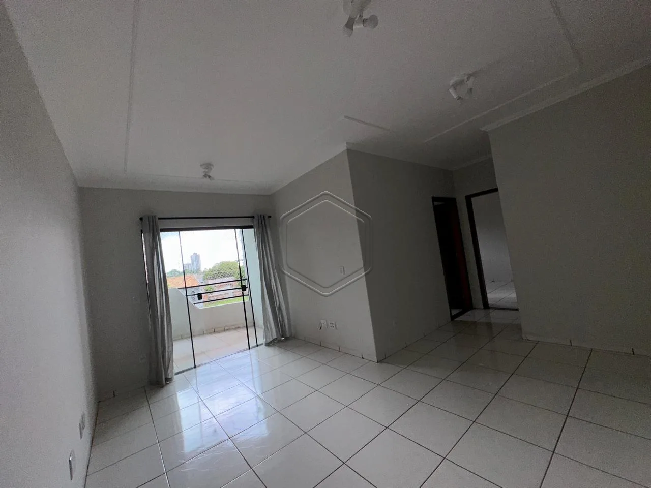 Alugar Apartamento / Padr&atilde;o em Condom&iacute;nio em Dourados R$ 1.950,00 - Foto 3