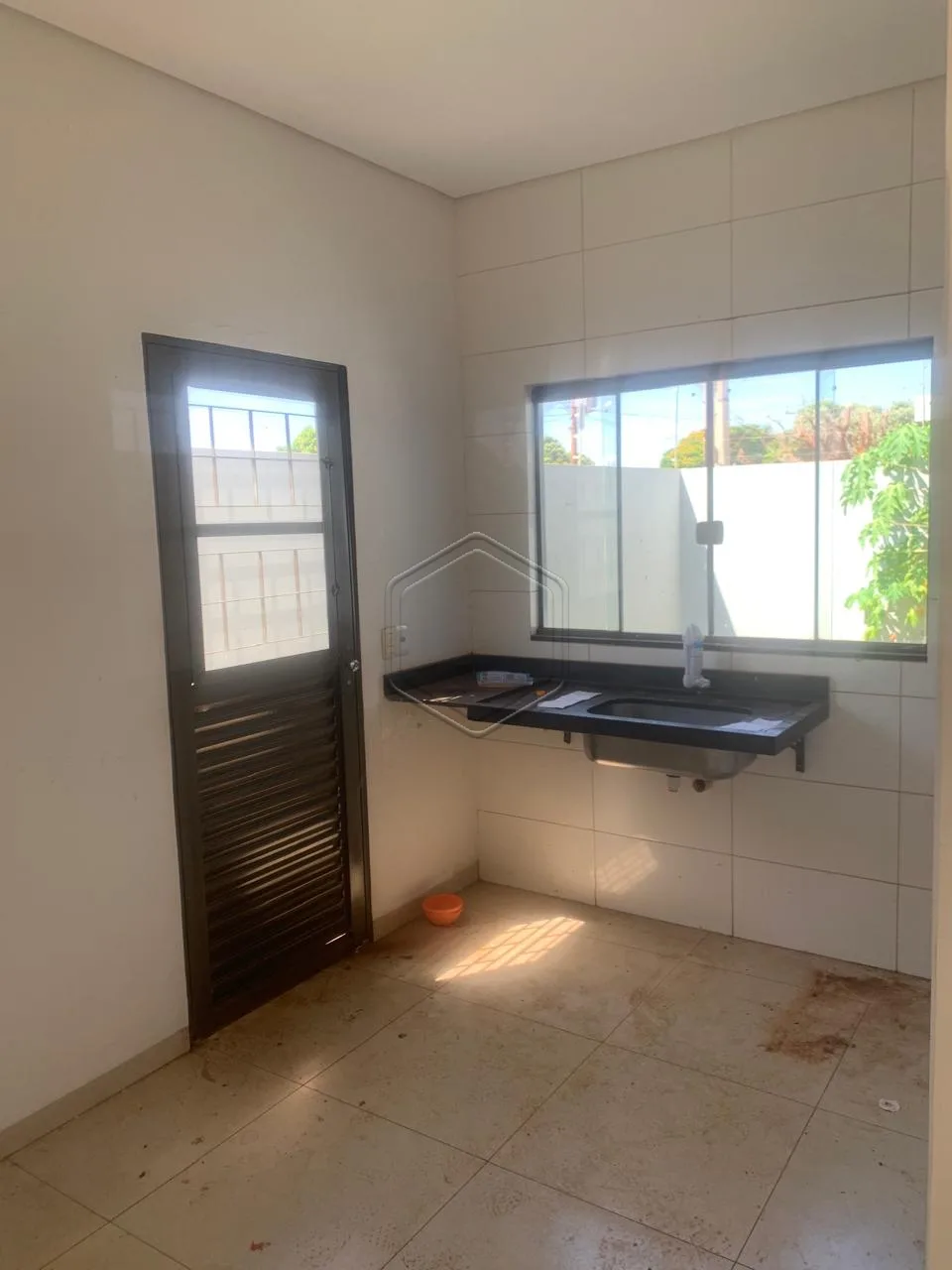 Alugar Casa Residencial / Padr&atilde;o em Dourados R$ 1.300,00 - Foto 4