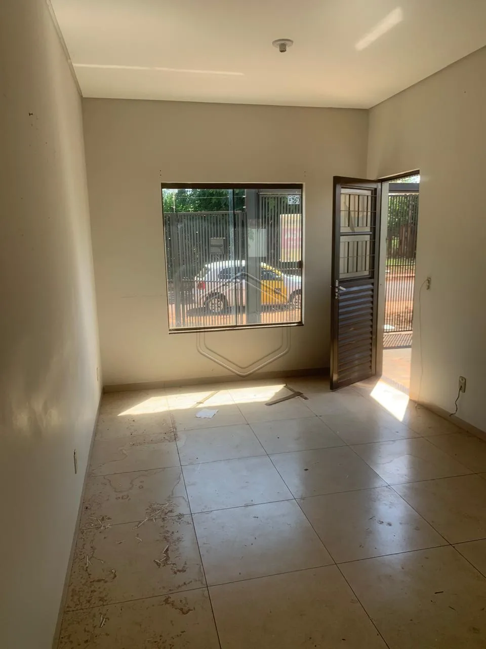 Alugar Casa Residencial / Padr&atilde;o em Dourados R$ 1.300,00 - Foto 2