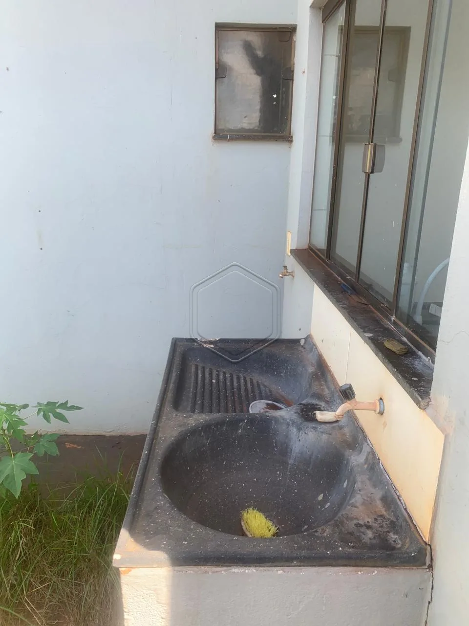 Alugar Casa Residencial / Padr&atilde;o em Dourados R$ 1.300,00 - Foto 9