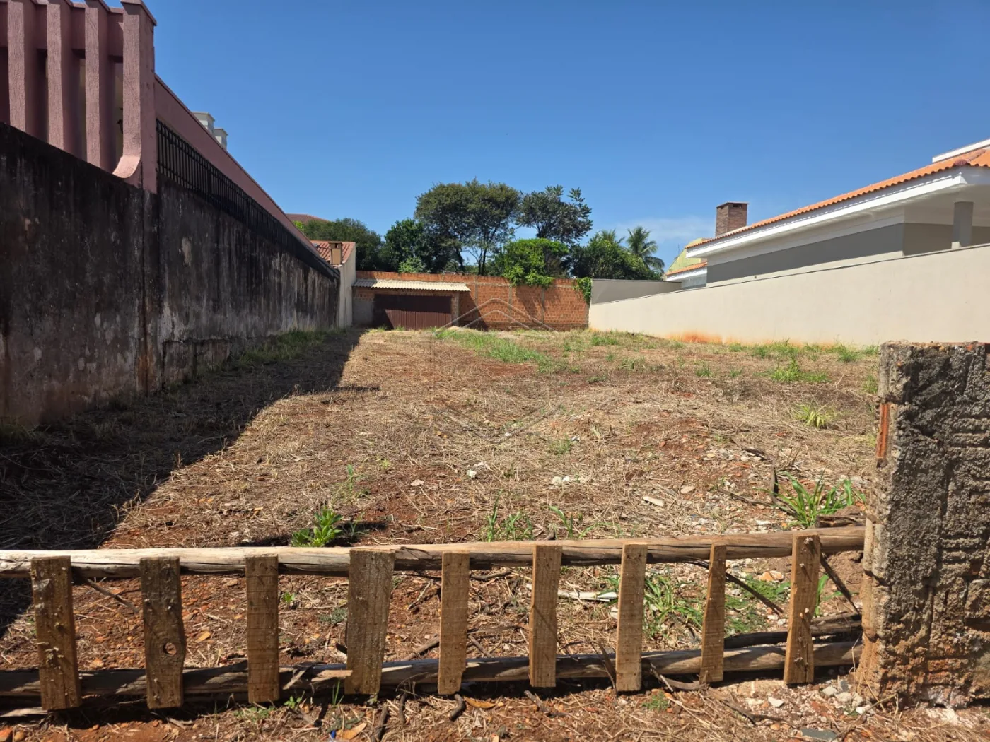 Comprar Terreno / Padr&atilde;o em Dourados R$ 650.000,00 - Foto 3
