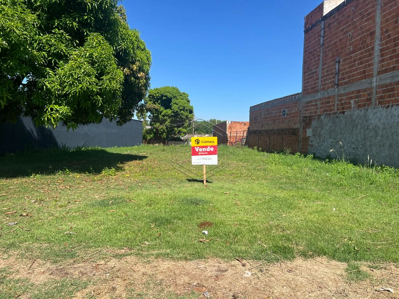 Comprar Terreno / Padr&atilde;o em Dourados R$ 115.000,00 - Foto 1