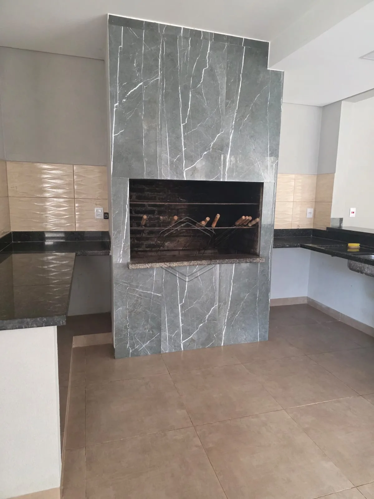 Comprar Casa Residencial / Padr&atilde;o em Dourados R$ 480.000,00 - Foto 20