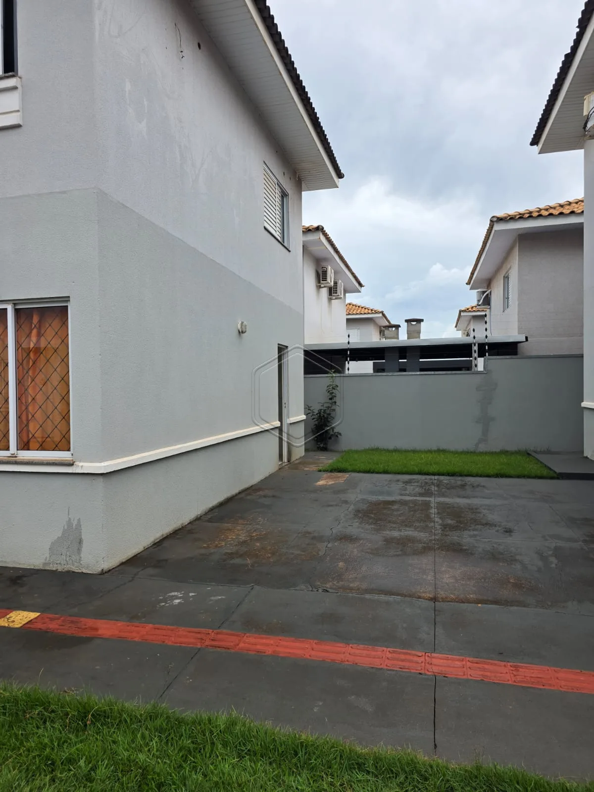 Comprar Casa Residencial / Padr&atilde;o em Dourados R$ 230.000,00 - Foto 2