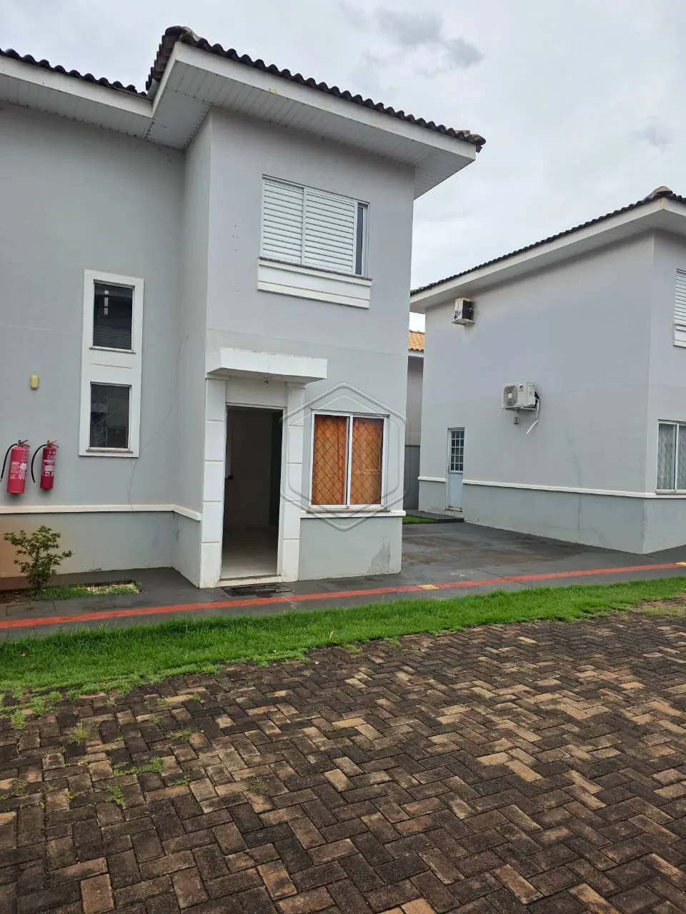 Comprar Casa Residencial / Padr&atilde;o em Dourados R$ 230.000,00 - Foto 1