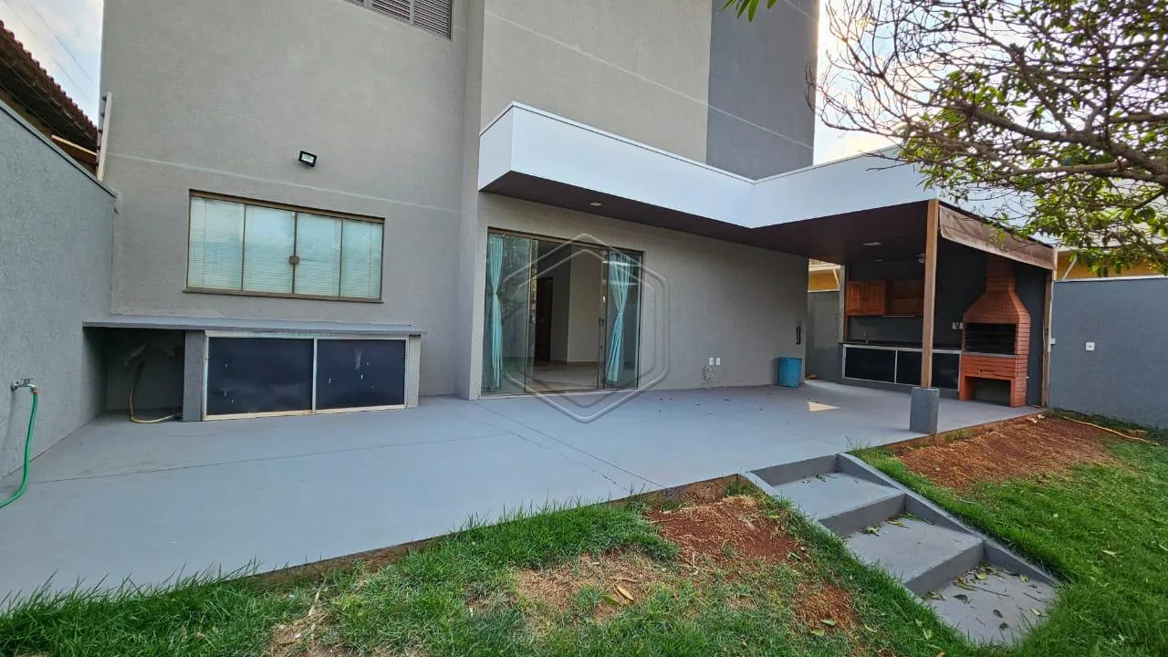 Comprar Casa Residencial / Padr&atilde;o em Dourados R$ 930.000,00 - Foto 2