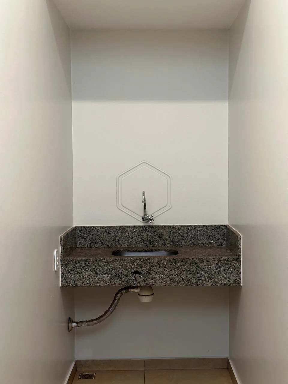 Alugar Comercial / Sal&atilde;o em Dourados R$ 2.500,00 - Foto 4