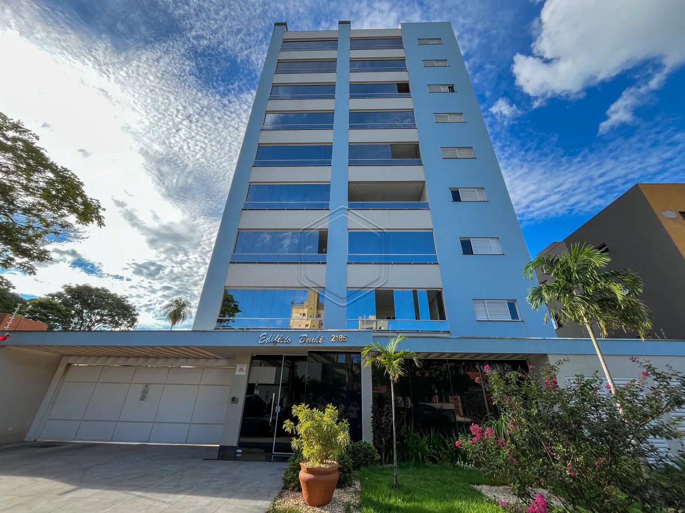 Alugar Apartamento / Padr&atilde;o em Condom&iacute;nio em Dourados R$ 2.400,00 - Foto 1