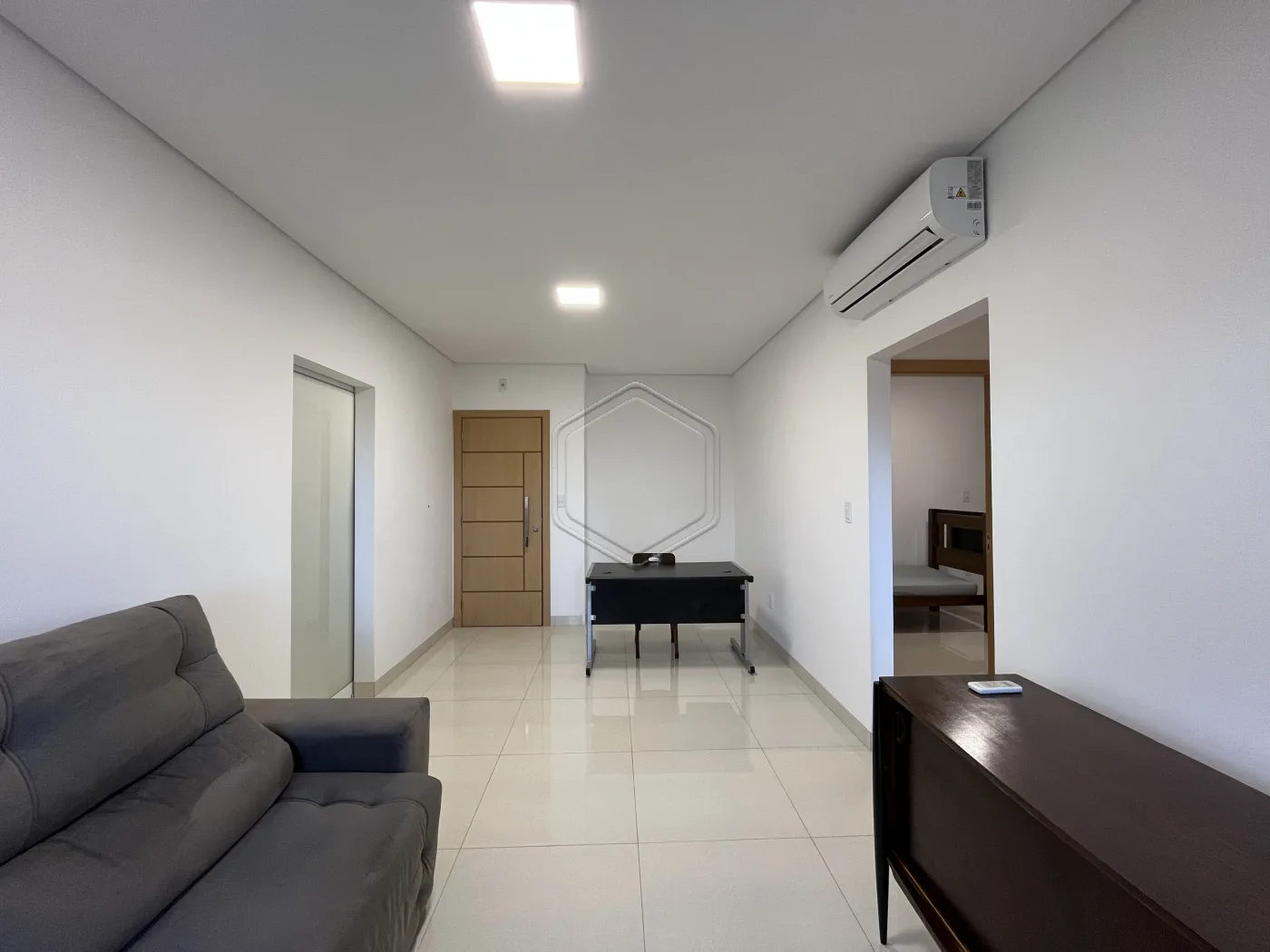 Alugar Apartamento / Padr&atilde;o em Condom&iacute;nio em Dourados R$ 2.400,00 - Foto 2