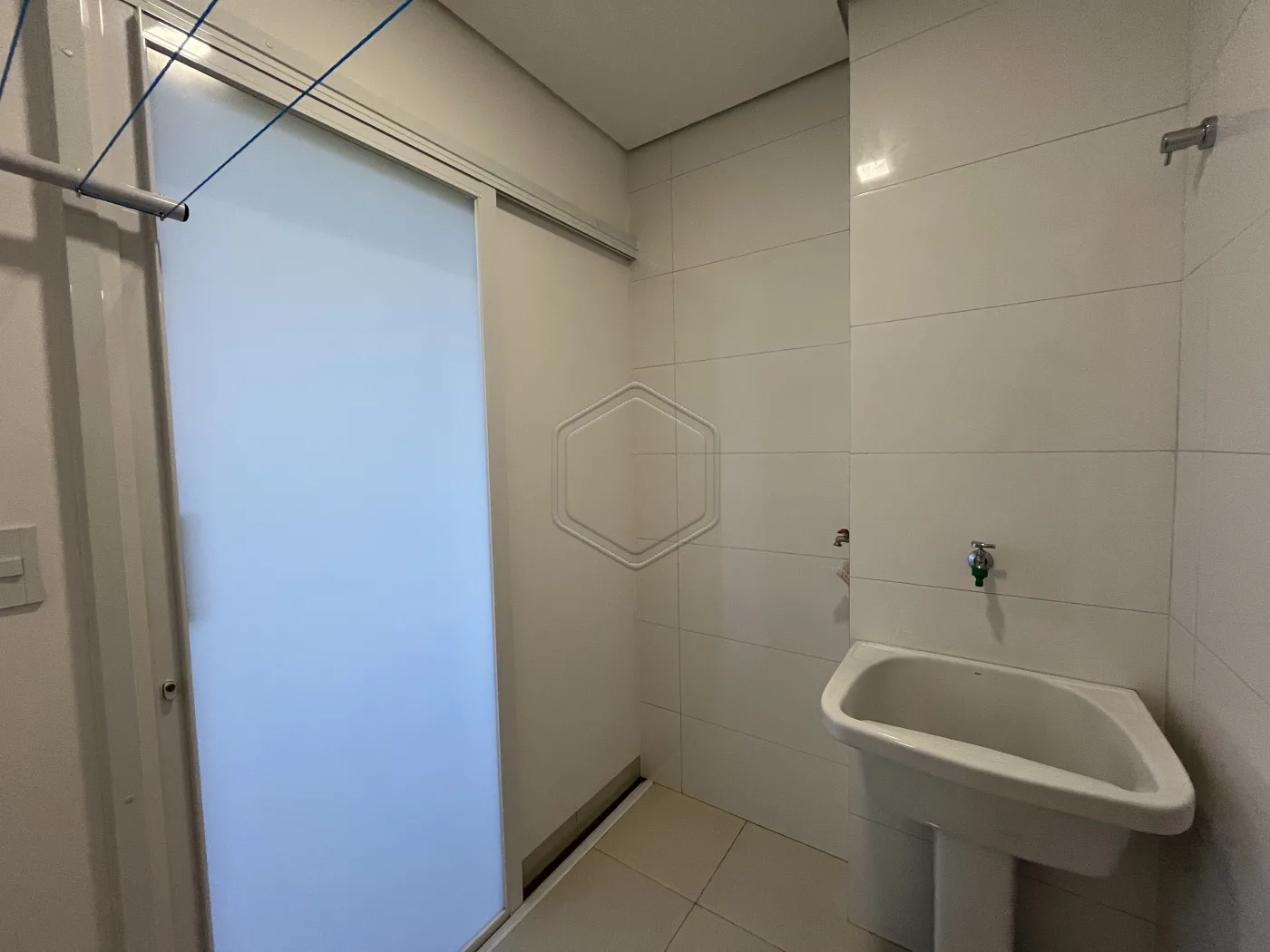 Alugar Apartamento / Padr&atilde;o em Condom&iacute;nio em Dourados R$ 2.400,00 - Foto 9