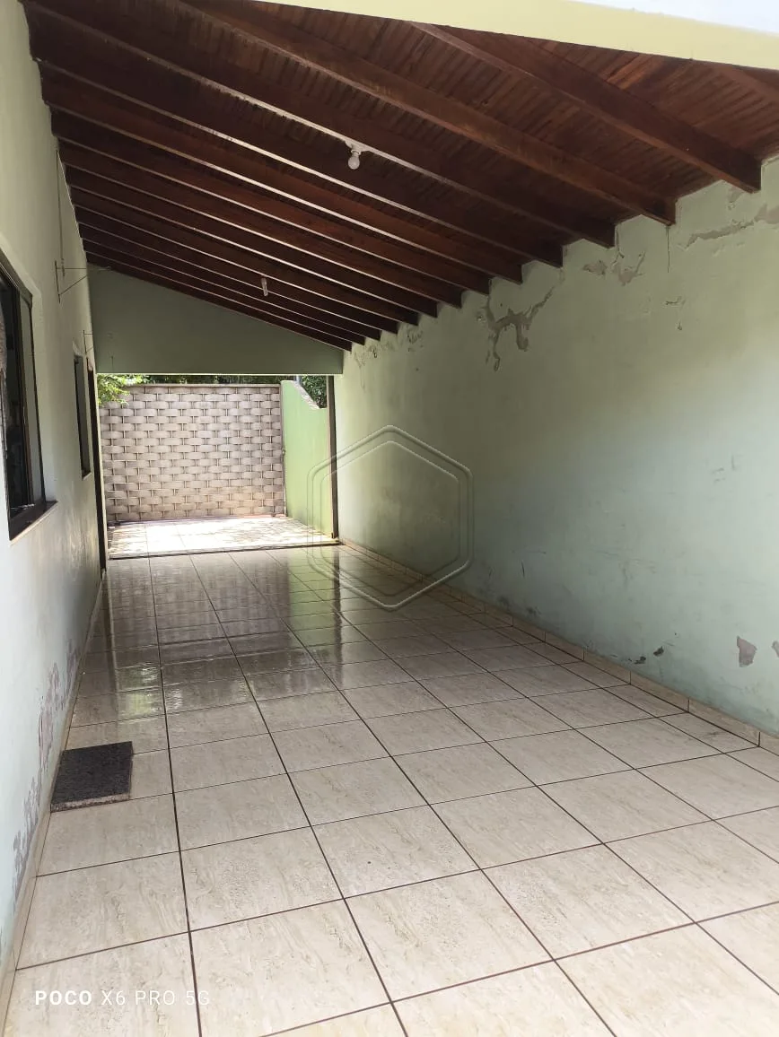 Comprar Casa Residencial / Padr&atilde;o em Dourados R$ 350.000,00 - Foto 2