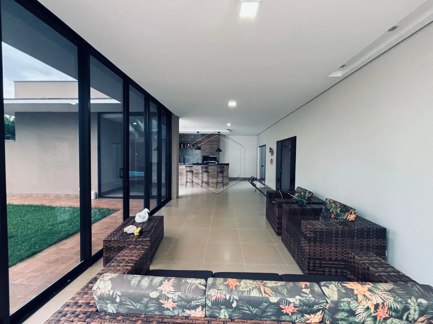 Alugar Casa Residencial / Luxo em Dourados R$ 8.000,00 - Foto 14