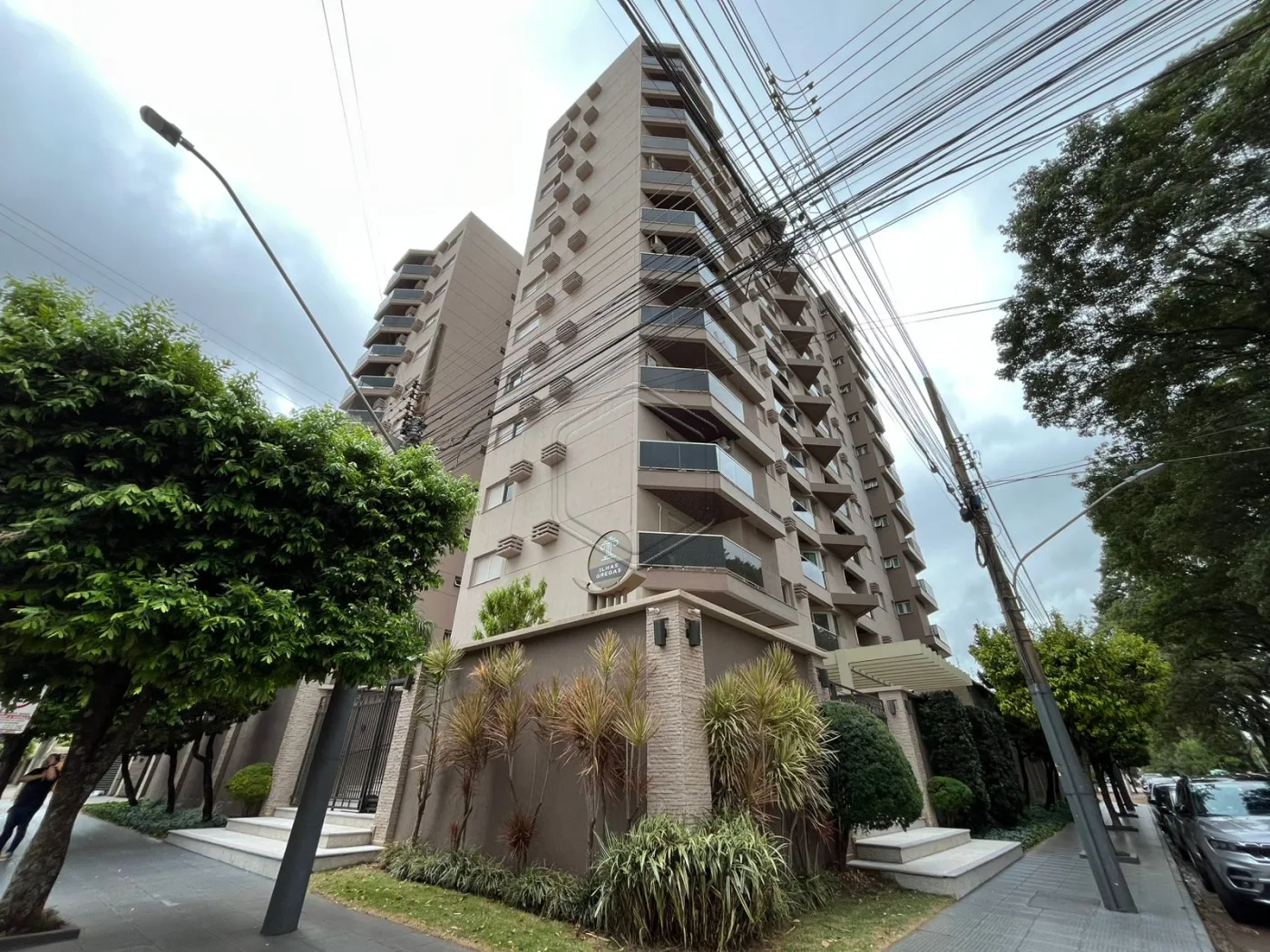 Alugar Apartamento / Padr&atilde;o em Condom&iacute;nio em Dourados R$ 2.500,00 - Foto 2