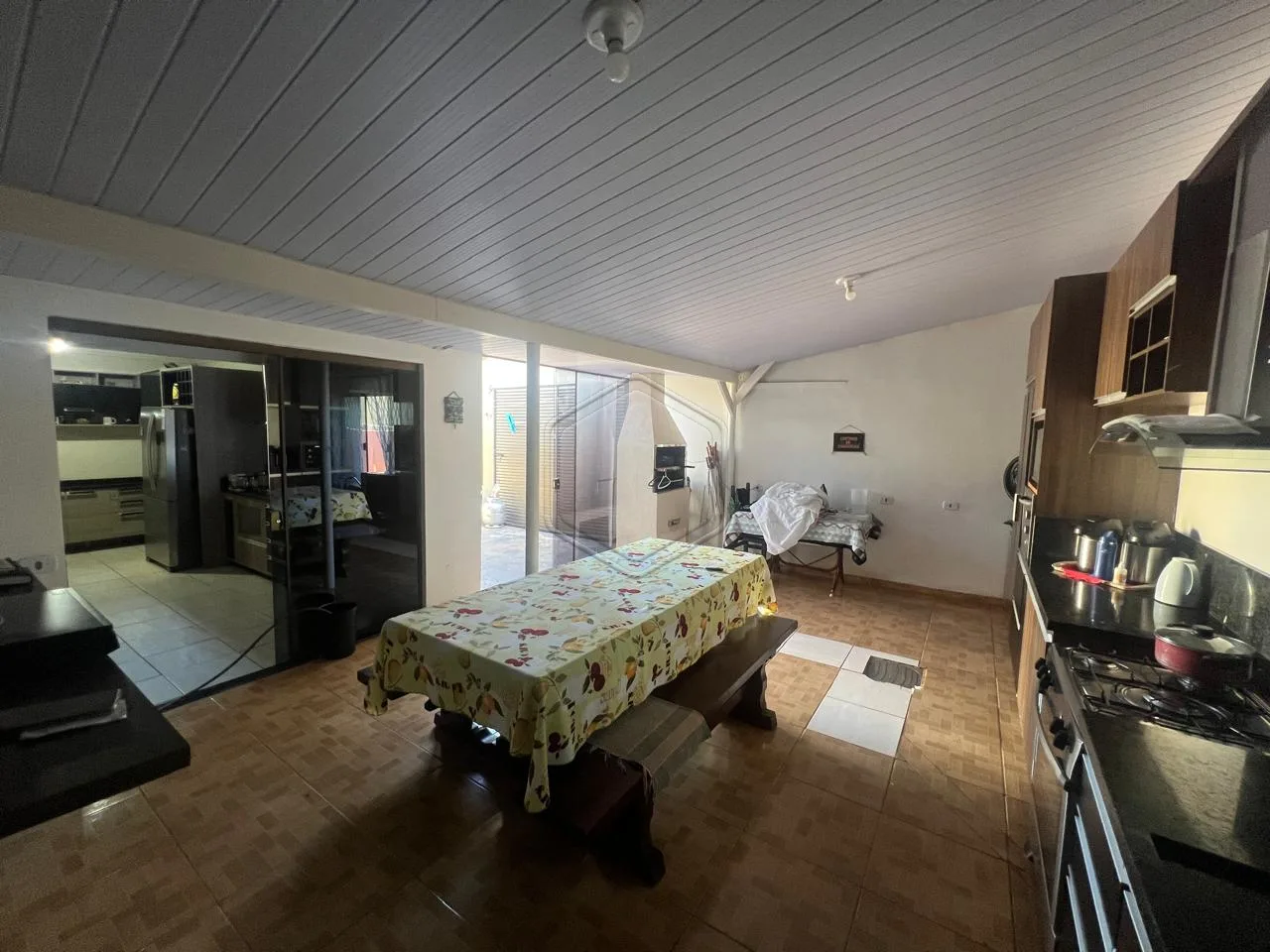 Comprar Casa Residencial / Padr&atilde;o em Dourados R$ 390.000,00 - Foto 6