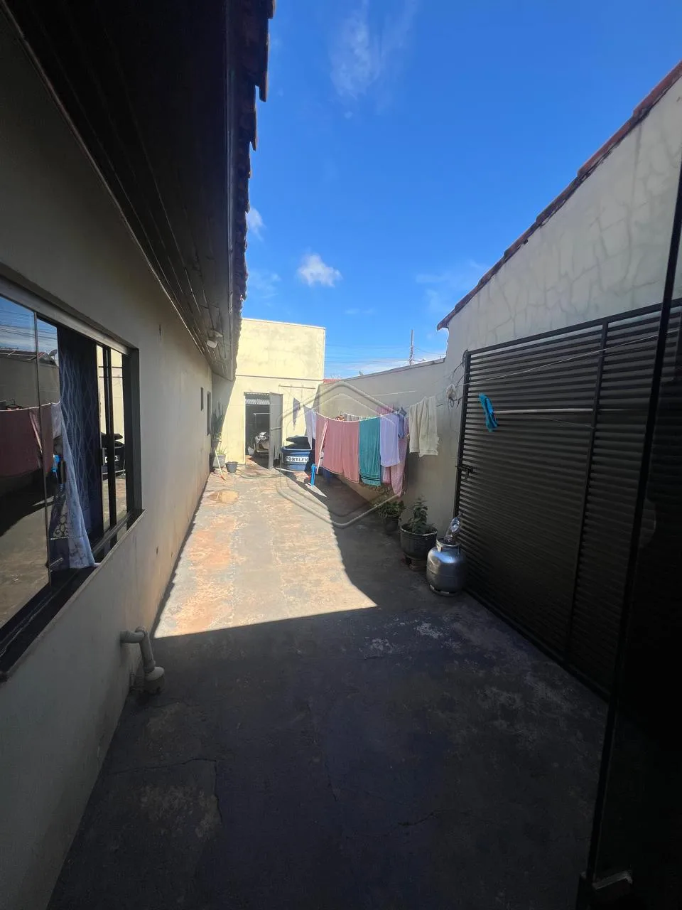 Comprar Casa Residencial / Padr&atilde;o em Dourados R$ 390.000,00 - Foto 13